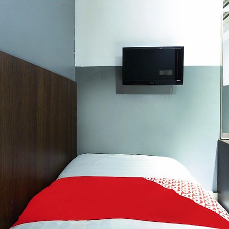 Oyo 90173 Hotel Mekong Куала-Лумпур Екстер'єр фото